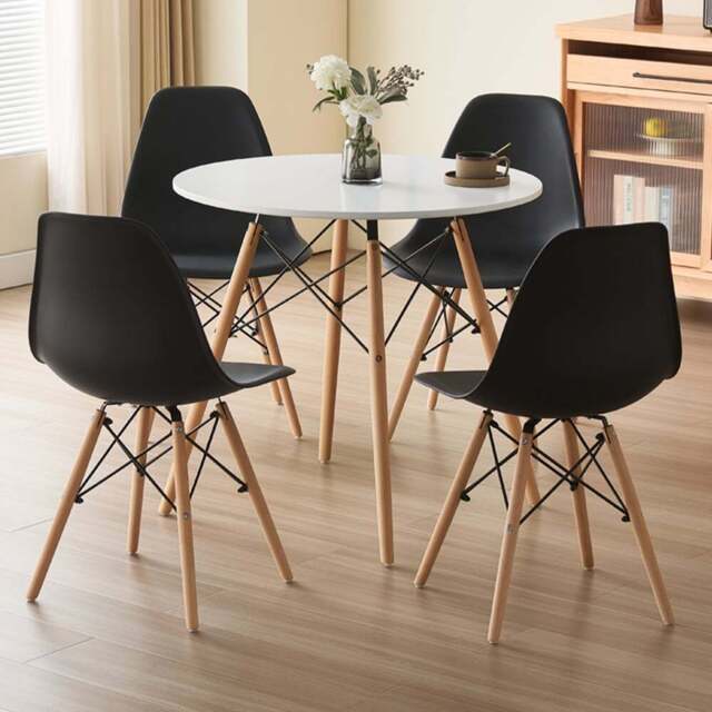 Comfy Living 4 Seater Round Dining Set White and Black - Wilko - image 1