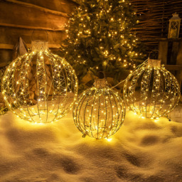 The Christmas Centre 360 Warm White LED Pre-Lit Gold Light-Up Ball 3 Piece - Size: 61 x 51 x 51cm - Wilko
