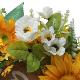 Living and Home White and Yellow Sunflower Artificial Wreath 40cm - Size: 40 x 40 x 6cm - Wilko - thumbnail 3