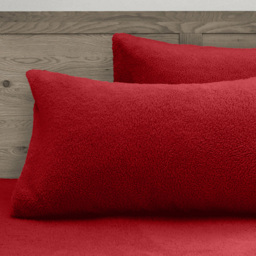 Velosso Red Teddy Fleece Pillowcase 2 Pack - Wilko - thumbnail 4