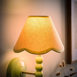 ValueLights Florie Mini Scallop Green Trim Shade - Size: 13 x 19 x 19cm - Wilko - thumbnail 3