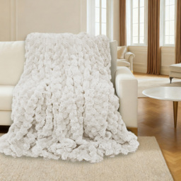 Velosso Cream Chunky Popcorn Throw 150 x 200cm - Size: 200 x 150 x 1cm - Wilko - thumbnail 3