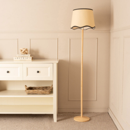 ValueLights Triston Scallop Black Edge Shade Light Wood LED Floor Lamp - Cream - Wilko - thumbnail 5
