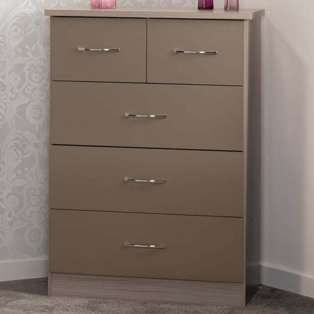 Seconique Nevada 5 Drawer Oyster Gloss and Light Oak Veneer Chest of Drawers - Brown - Wilko - image 1