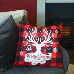 Xmas Haus Festive Black and Red Plaid Stag Christmas Cushion 45 x 45cm - Size: 450 x 450 x 150cm - Wilko - thumbnail 3