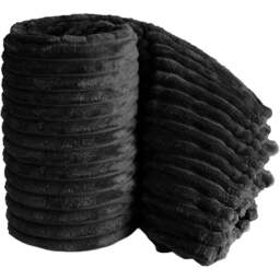 Velosso Bellissima Black Plush Throw 305 x 305cm - Size: 305 x 305 x 1cm - Wilko