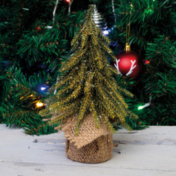 St Helens Gold Finish Decorative Christmas Tree 20cm - Size: 200 x 120 x 120cm - Green - Wilko - thumbnail 4