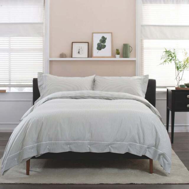 The Lyndon Company Southport King Size Green and White Duvet Set - Multi - Wilko - image 1