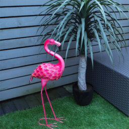 St Helens Pink Metal Flamingo Garden Ornament - Wilko - thumbnail 3