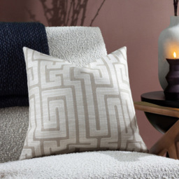 Hoem Lauder Ecru Jacquard Cushion - Size: 45 x 45 cm - Cream - Wilko - thumbnail 3