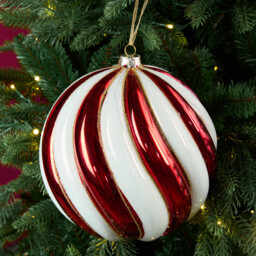 XL Candy Cane Bauble Red - Candy Cane Lane - Wilko - thumbnail 3