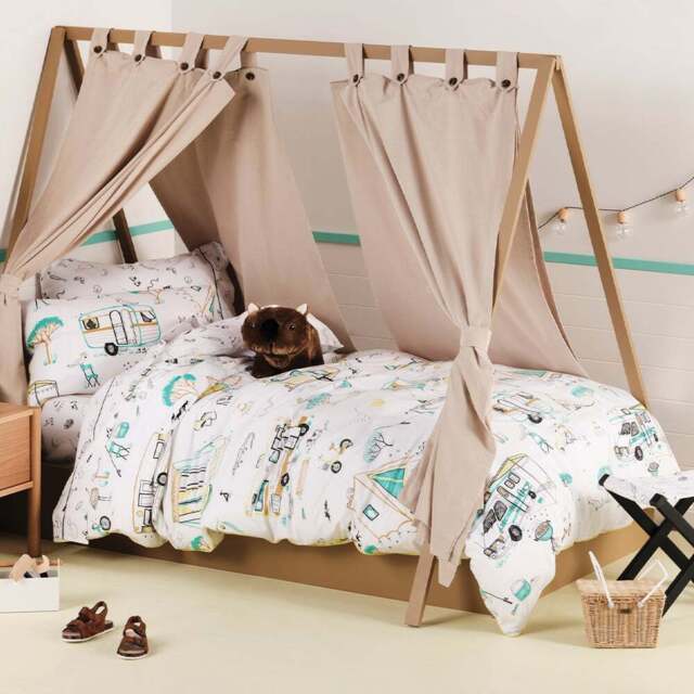 Linen House Kids Single Down by the River Duvet Cover Set - Multi - Wilko - image 1