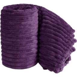 Velosso Bellissima Aubergine Plush Throw 200 x 240cm - Size: 200 x 240 x 1cm - Wilko - thumbnail 1