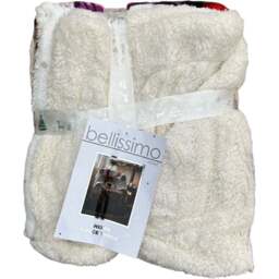 Bellissimo Home Ivy and Snowy Christmas Sherpa Fleece Throw - Size: 170 x 130 x 3cm - Multi - Wilko - thumbnail 1