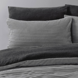 Velosso Super King Size Silver Plush Cord Duvet Set - Wilko - thumbnail 3