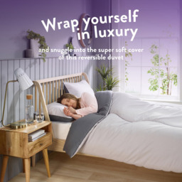 Slumberdown Double Coverless Waffle Duvet Set 10.5 Tog - White - Wilko - thumbnail 5