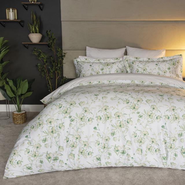 Serene Milena Double Floral 300 Thread Count Duvet Cover Set - Multi - Wilko - image 1