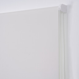 Plain Blackout Blinds Pearl White 60cm - Wilko - thumbnail 4