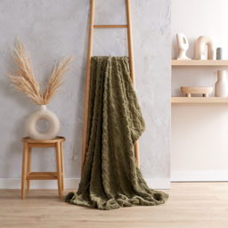 Bellissimo Cable Knit Olive Jacquard Fleece Throw 200 x 140cm - Green - Wilko - thumbnail 3