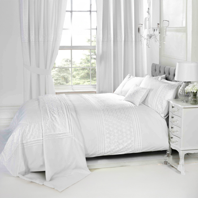 Rapport Home Everdean Double White Duvet Set - Pink - Wilko - image 1