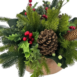 Traditional Potted Holly and BerryGreen - Wilko - thumbnail 3