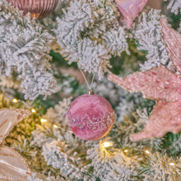 The Seasonal Gift Co. Dark Pink Velvet Bauble 16cm - Size: 1 Piece - Wilko - thumbnail 3