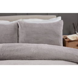 Silver Teddy Fleece Pillowcase 50 x 75cm 2 Pack - Wilko - thumbnail 3