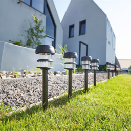 Luxform Lagos Black LED Garden Solar Spike Light 24 Pack - Size: 7.4 x 7.4 x 36.5cm - Wilko - thumbnail 5