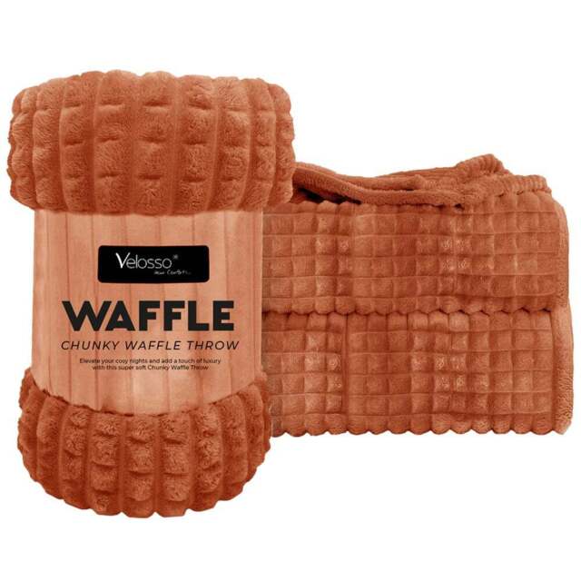 Velosso Rust Waffle Plush Throw 200 x 240cm - Size: 200 x 240 x 1cm - Wilko - image 1