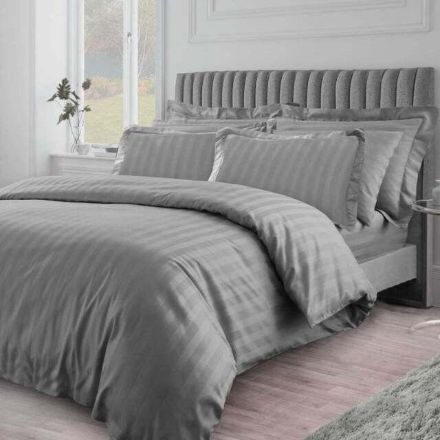 Velosso Hilton Single Charcoal Stripe Duvet Set - Grey - Wilko - image 1