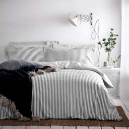 Yard Double Hebden Grey Reversible Duvet Set - Yard Living - Wilko