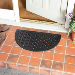 Esselle Home Reddish Black Rubber Doormat 45 x 75cm - Wilko - thumbnail 3