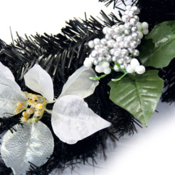 Best Artificial Black and Silver Christmas Garland 180cm - Wilko - thumbnail 6