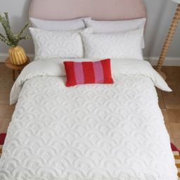 Helena Springfield Annie Double White Duvet Set - Wilko - thumbnail 4