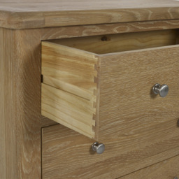 Julian Bowen Memphis 3 Drawer Limed Oak Chest of Drawers - Wood - Wilko - thumbnail 7