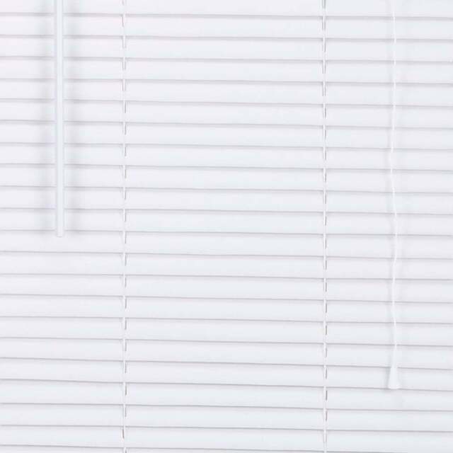 Wood Effect White PVC Venetian Blind 150cm - Wilko - image 1