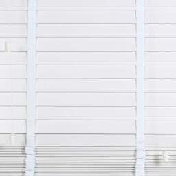 Ashwood Venetian Blind Cotton White 120cm - Size: W 120 x D 160cm - Wilko