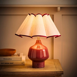 ValueLights Jamie Scallop Trim Shade Burgundy Glazed Ceramic Table Lamp with Bulb - Size: 42 x 36 x 36cm - Wilko - thumbnail 3