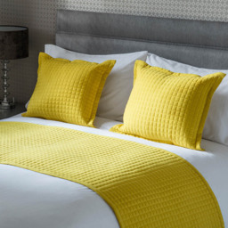Serene Saffron Crompton Cobalt Runner 70 x 220cm - Yellow - Wilko - thumbnail 3