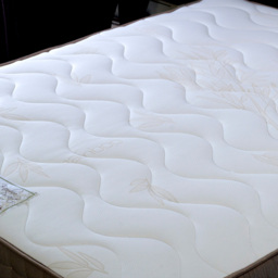 King Size 2000 Bamboo Pocket Sprung Memory Foam Mattress - Cream - Bedmaster - Wilko - thumbnail 4