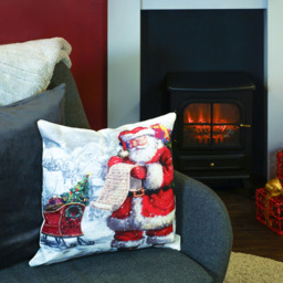 Xmas Haus Christmas-Themed Santa with Sleight Design Cushion 40 x 40cm - Multi - Wilko - thumbnail 3
