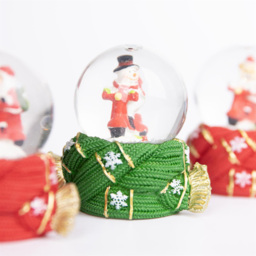 Single Shatchi Christmas Mini Snowglobe Water Ball Snow Dome in Assorted Style - Size: 7 x 5.5 x 5.5cm - Multi - Wilko - thumbnail 3