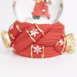 Single Shatchi Christmas Mini Snowglobe Water Ball Snow Dome in Assorted Style - Size: 7 x 5.5 x 5.5cm - Multi - Wilko - thumbnail 4