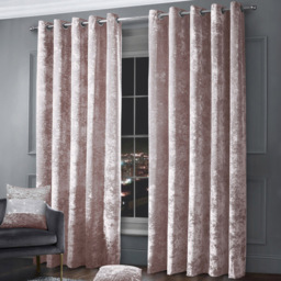 Intimates Blush Pink Plain Crushed Velvet Curtains 117X137cm - Size: W 117 x D 137cm - Wilko