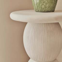Leonardo - Minimal Concrete Ball Side Table - thumbnail 6