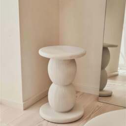 Leonardo - Minimal Concrete Ball Side Table - thumbnail 2