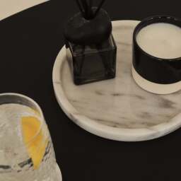 Travara - White Marble Round Decorative Tray - thumbnail 3