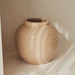 Cyra - Large Beige Gloss Ceramic Vase - thumbnail 2