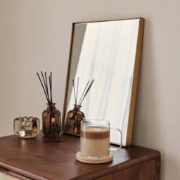Theo - Gold Rectangular Metal Wall Mirror 40cm x 30cm - thumbnail 4
