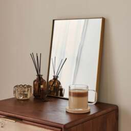 Theo - Gold Rectangular Metal Wall Mirror 40cm x 30cm - thumbnail 3